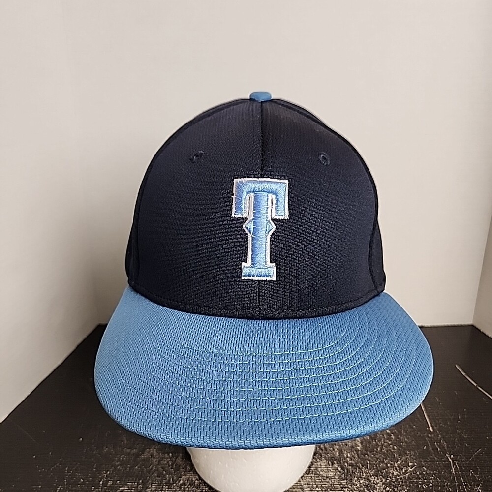 Texas Rangers Fitted Cap Hat Large XL  Embroidered Logo Richardson Preformance
